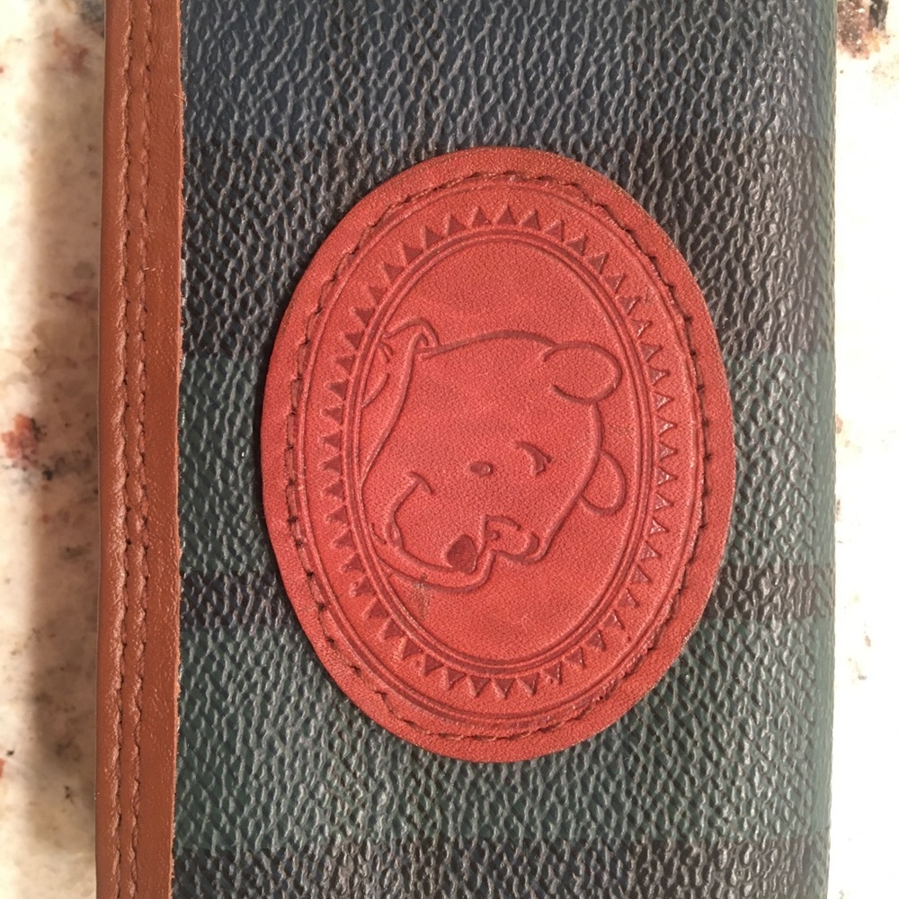 NWT Disney Winnie the Pooh Trifold Wallet